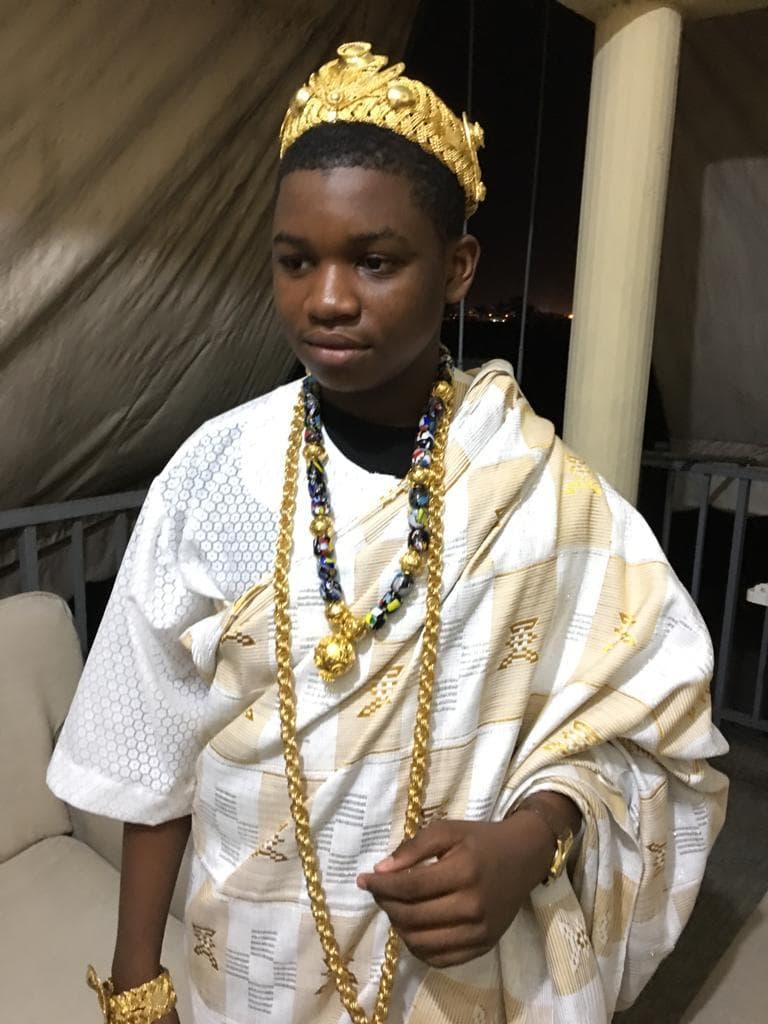 Les enfants, déjà dans la parure